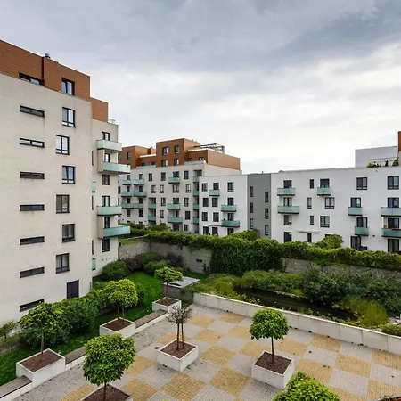 Apartment Golden Rezidence Nova Karolina *