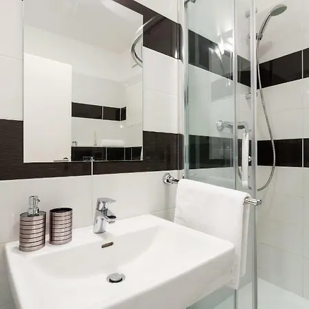 Apartman Golden Rezidence Nova Karolina *