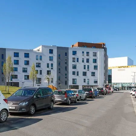 Apartman Golden Rezidence Nova Karolina *